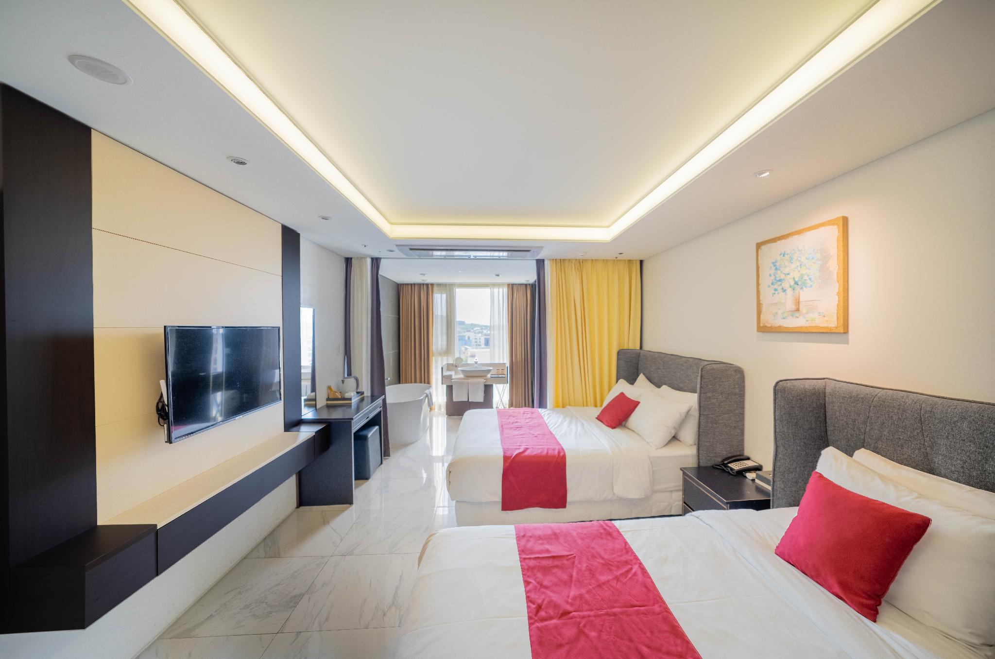 PREMIER, SEA VIEW