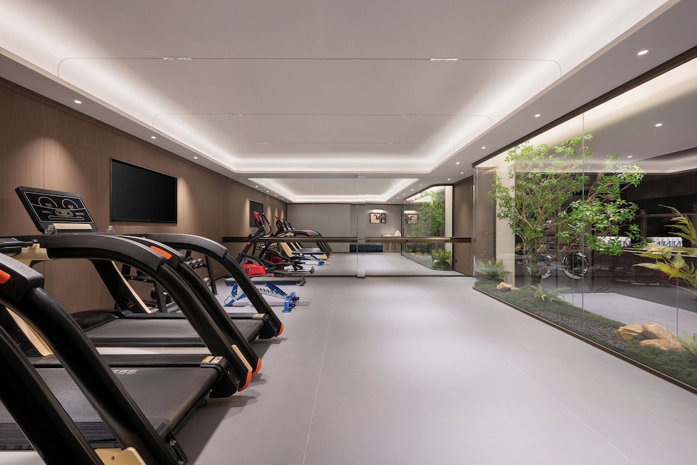 Novotel Shanghai Xuhui Riverside 45/50