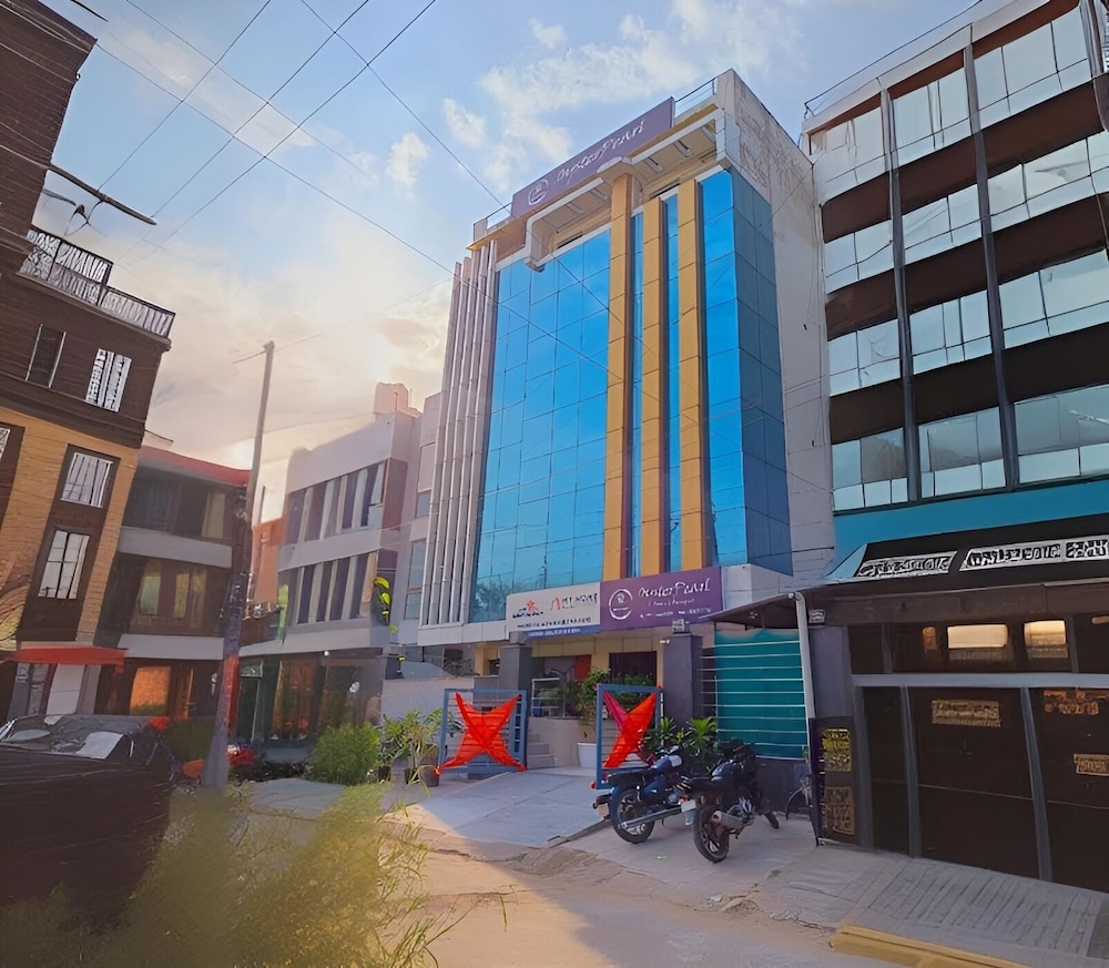 Hotel Oyster Pearl 45/50