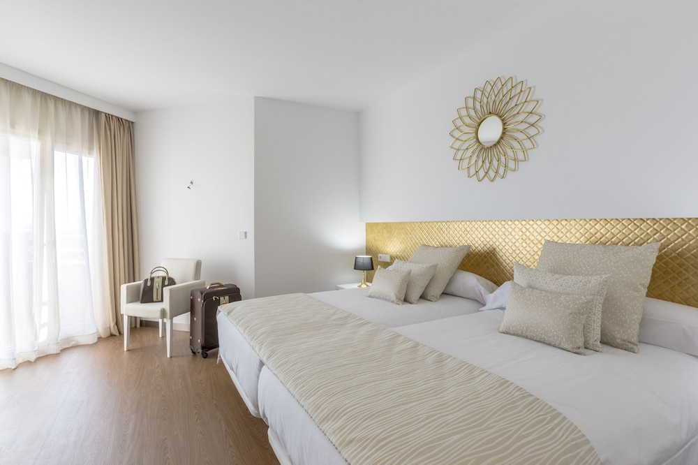 Hotel Oliva Nova Beach Golf 17/63