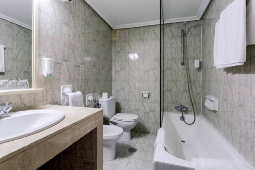 Apartamentos Torreluz 23/72