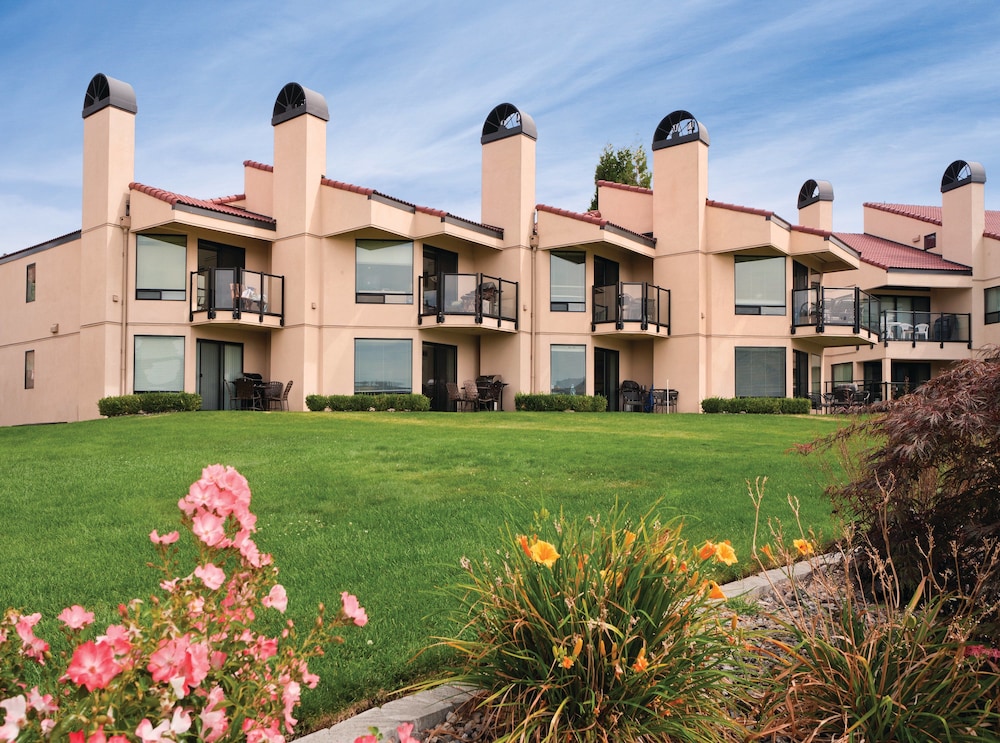 WorldMark Lake Chelan Shores 1/46