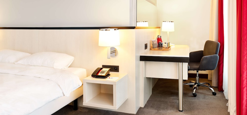 Park Inn by Radisson Brussels Midi 66/73