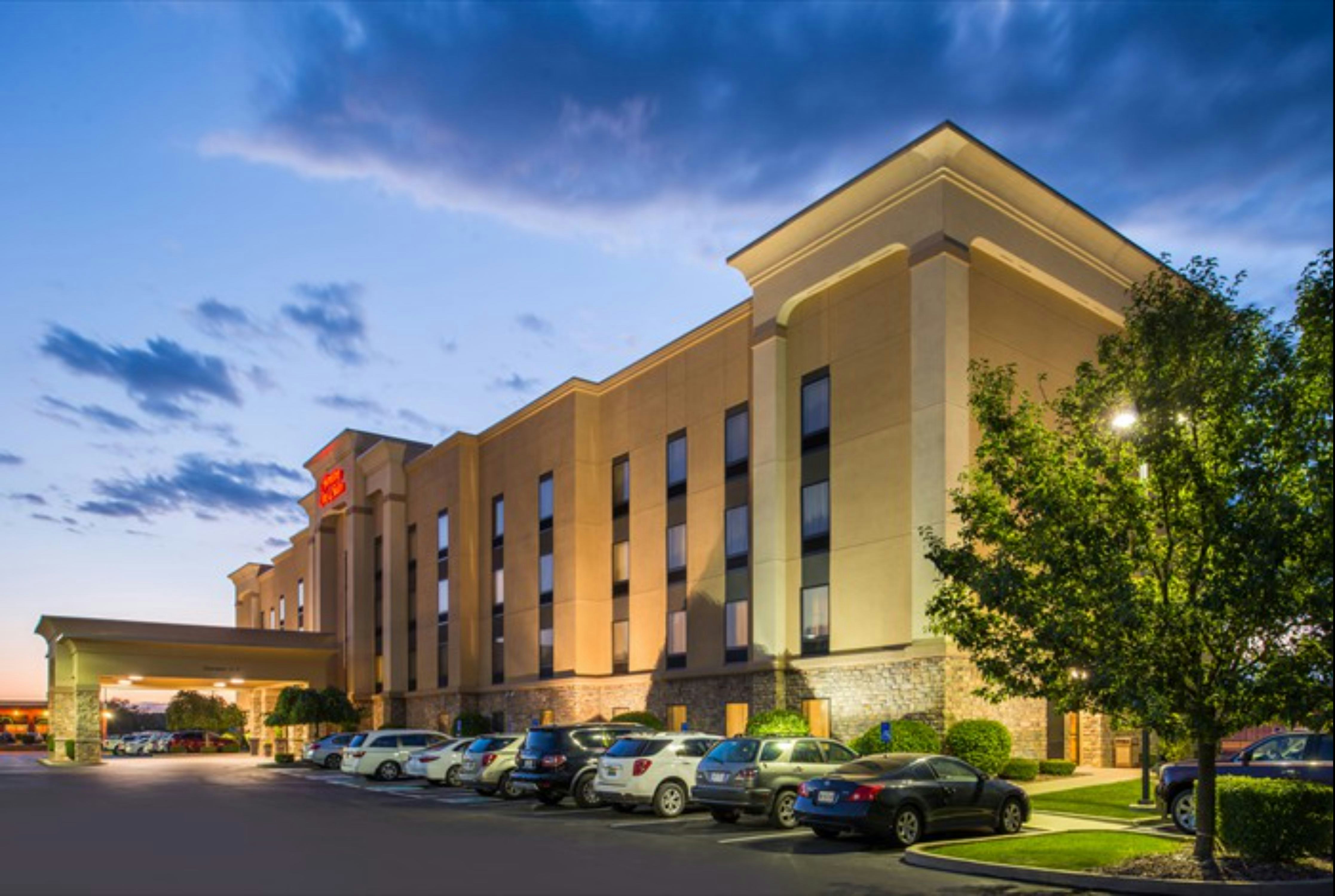 Hampton Inn Suites Richmond 2/50