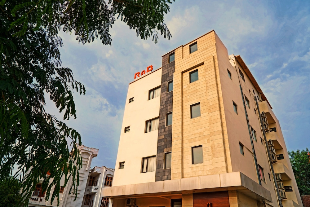 Clarks Inn Express Jaipur 6/60