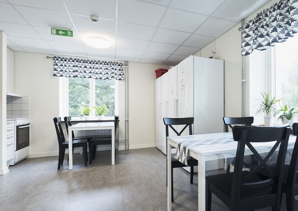 Partille Vandrarhem Bed & Breakfast 11/25