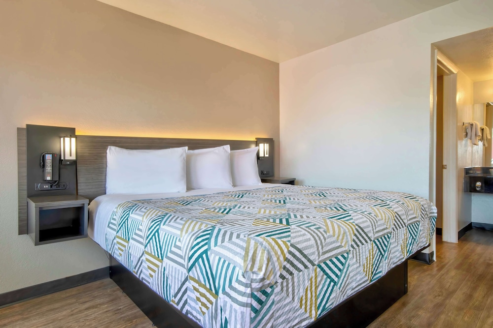 Motel6 Albuquerque Nm Carlisle 33/54