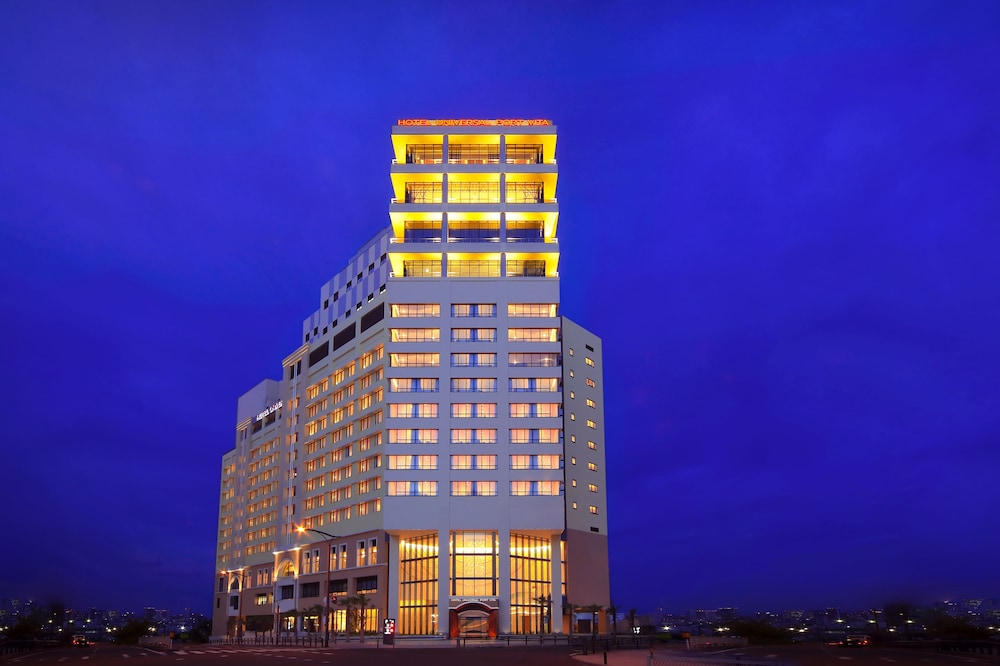 Hotel Universal Port Vita 3/65