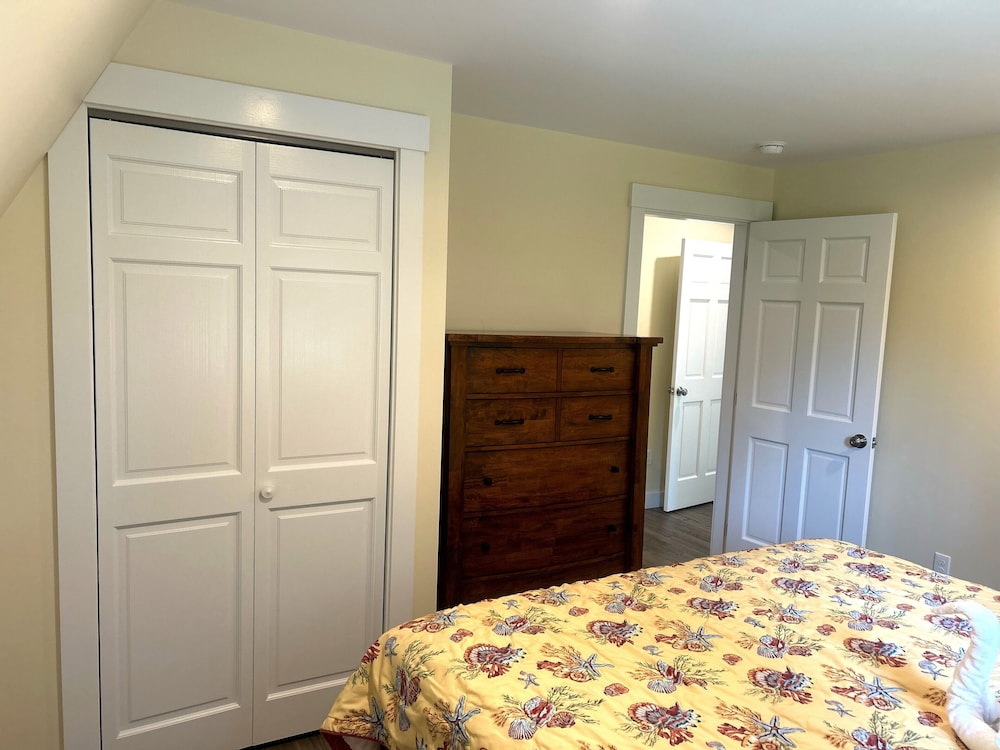 Colonial Gables Oceanfront Village 34/72
