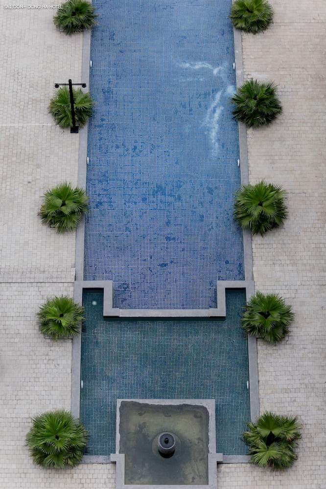 Sai Gon Dong Ha Hotel 71/73