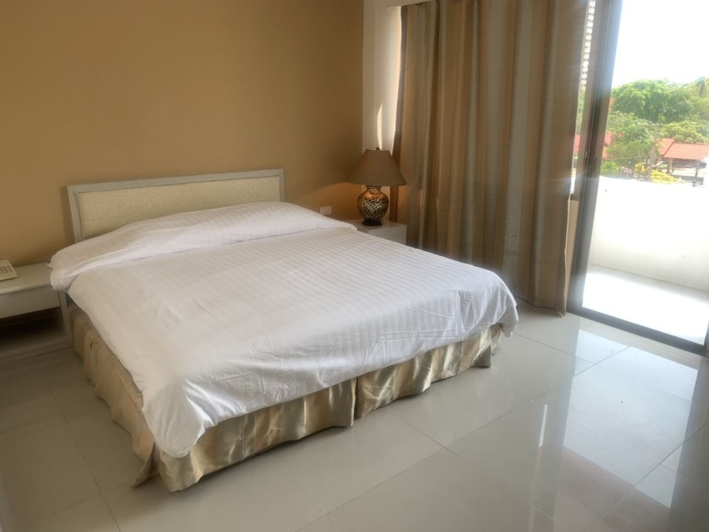 Jomtien Longstay Hotel 18/45