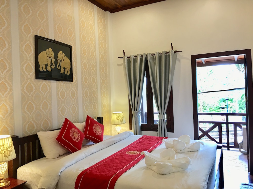 Pangkham Lodge 5/27