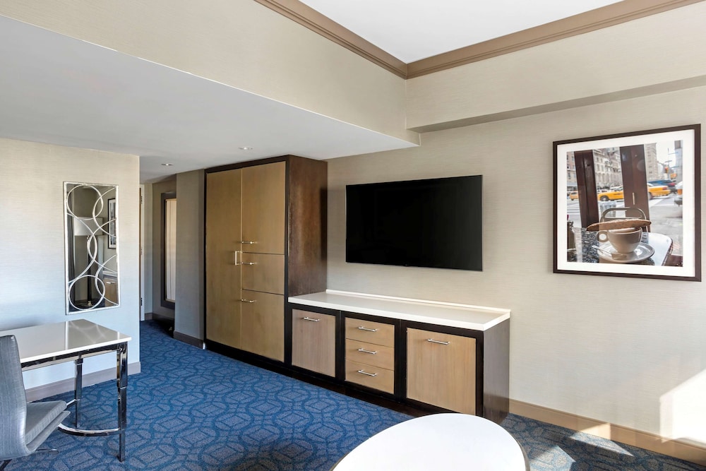 Hilton Club New York 30/38
