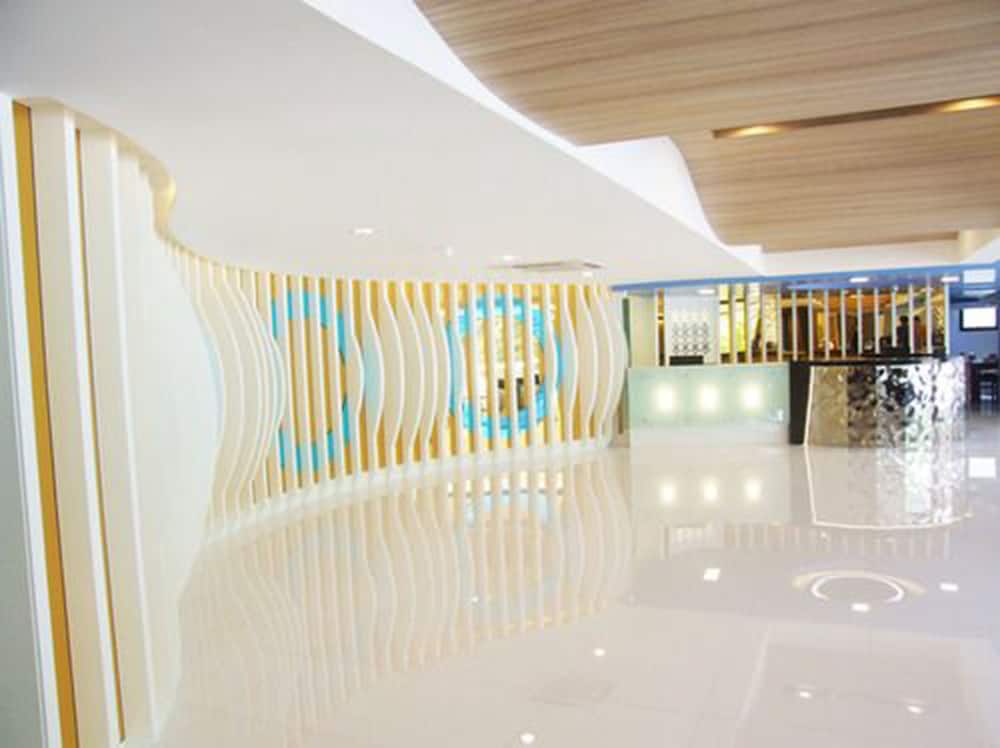 Grand Tower Inn Sathorn 7/49