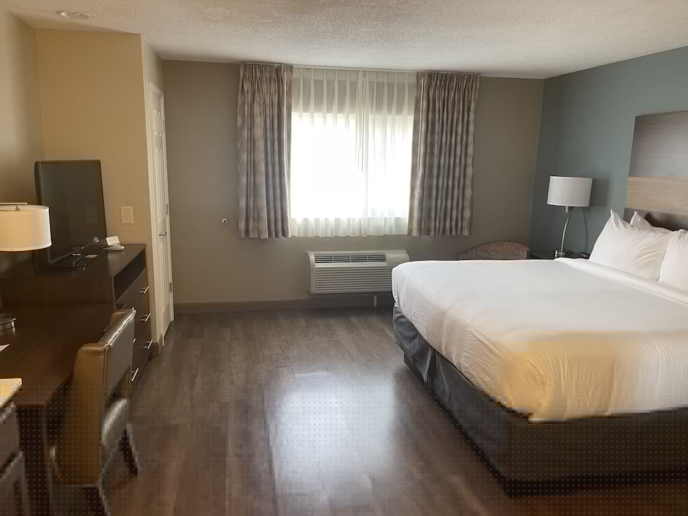 Sleep Inn & Suites Columbus near Fort Benning 18/44