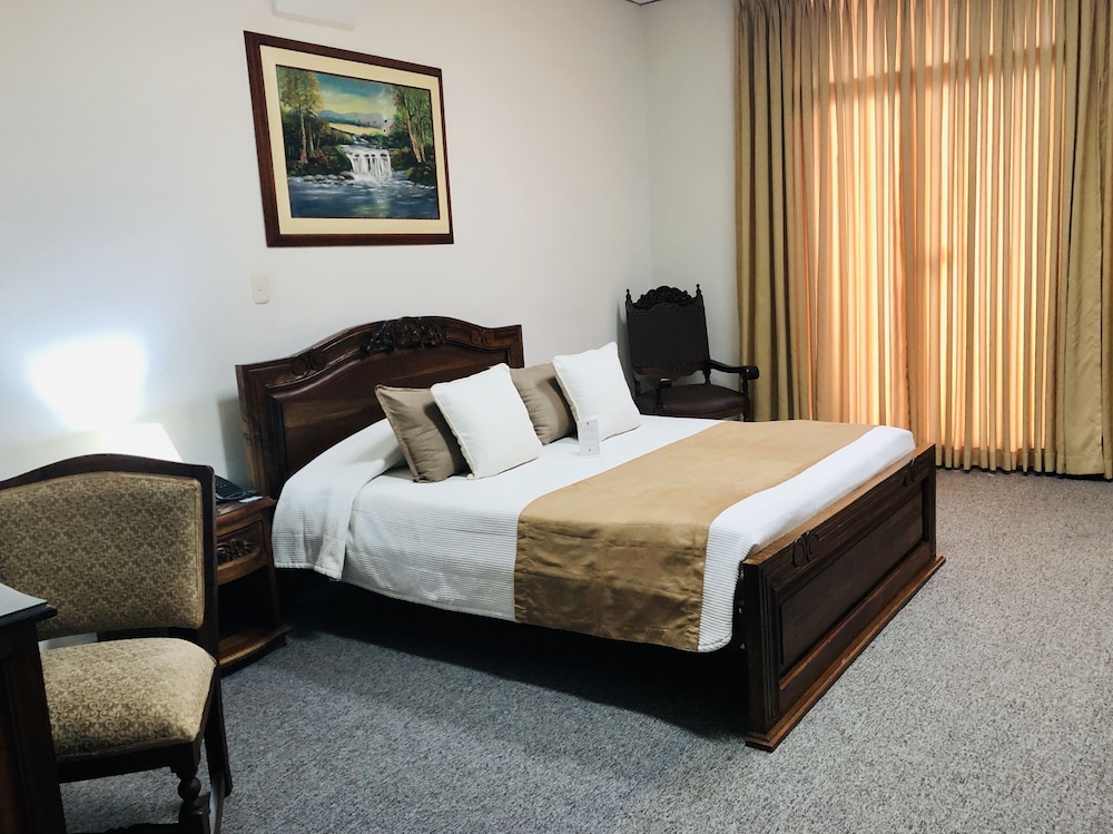 Gran Hotel Pereira 18/67