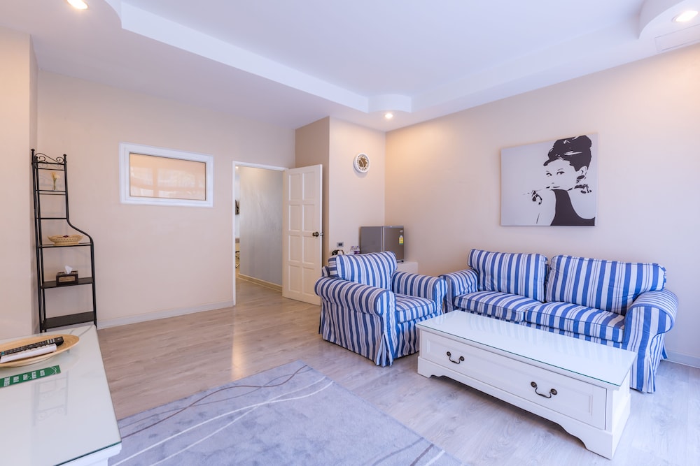 Zing Resort Spa Ex Ganymede Resort Suites 48/71