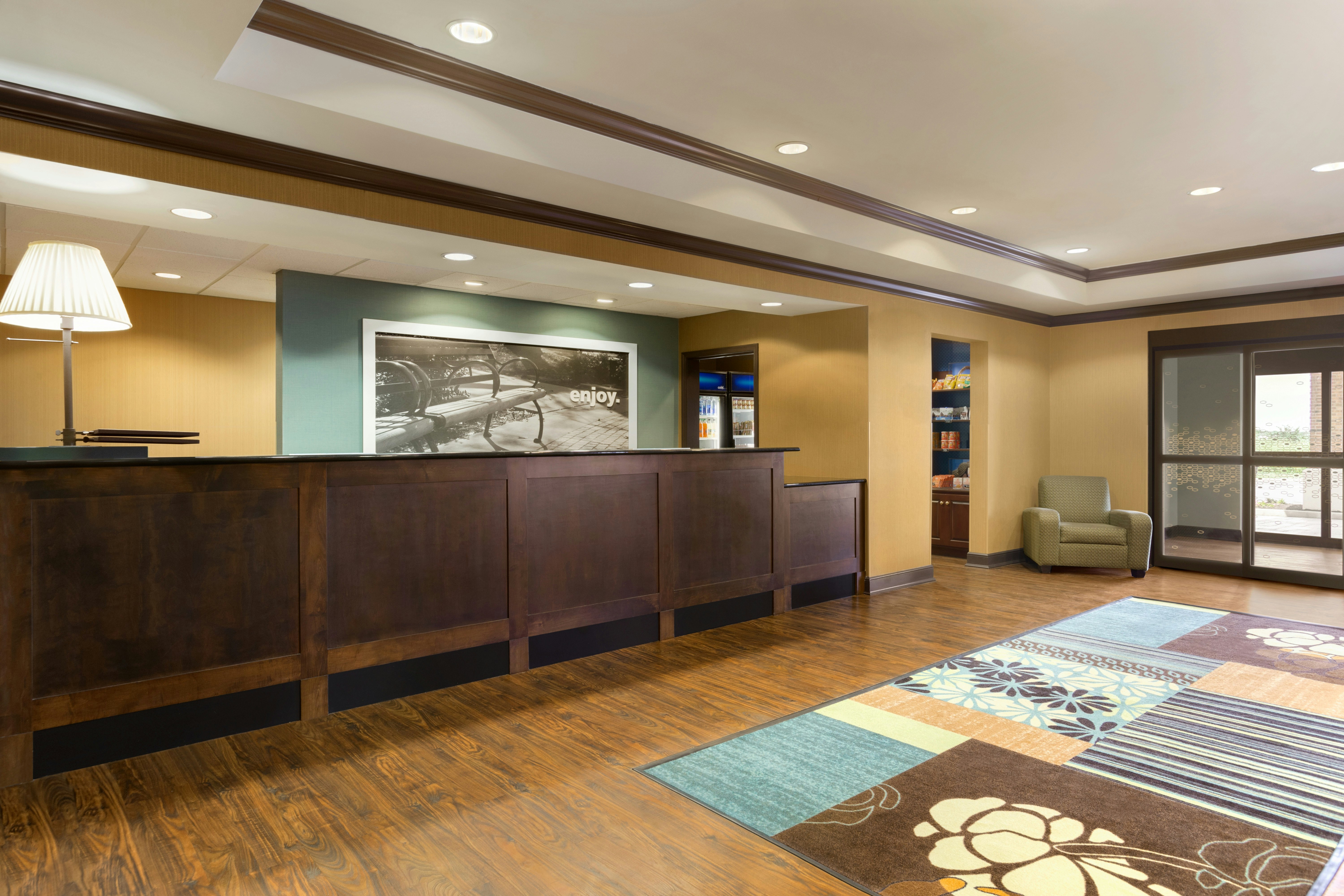 Hampton Inn Stow. 5/50