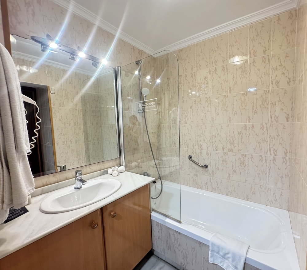 شقة كلاسيكية بسرير مزدوج بشرفة بغرفة نوم واحدة مع أريكة، Macdonald Leila Playa Club 3/4