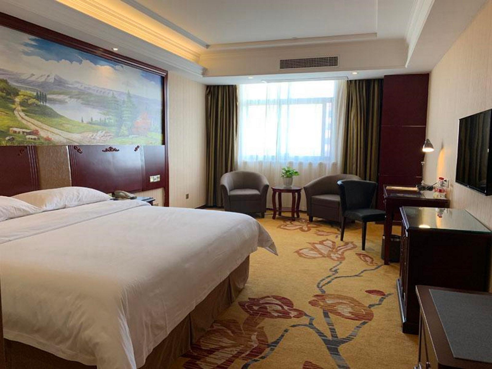 Vienna Hotel (Shanghai Changxing Island) 25/50