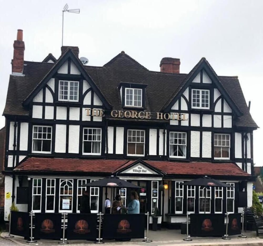 The George Hotel photo1