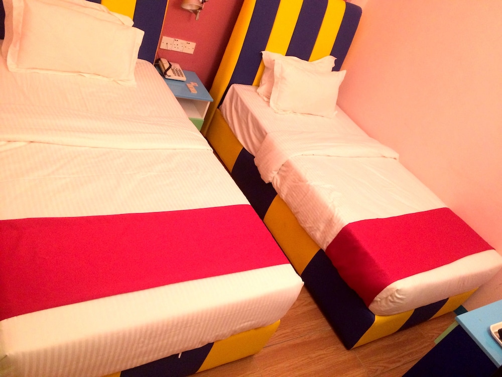 Smurf Inn Homestay 21/77