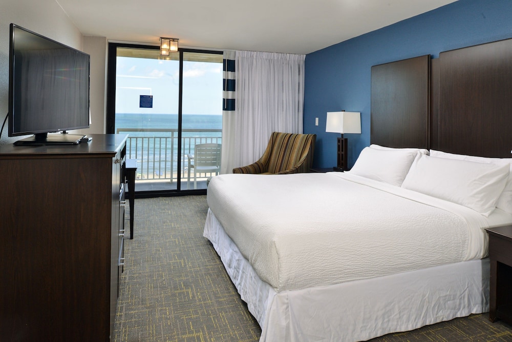 Four Points By Sheraton Virginia Beach Oceanfront 18/30