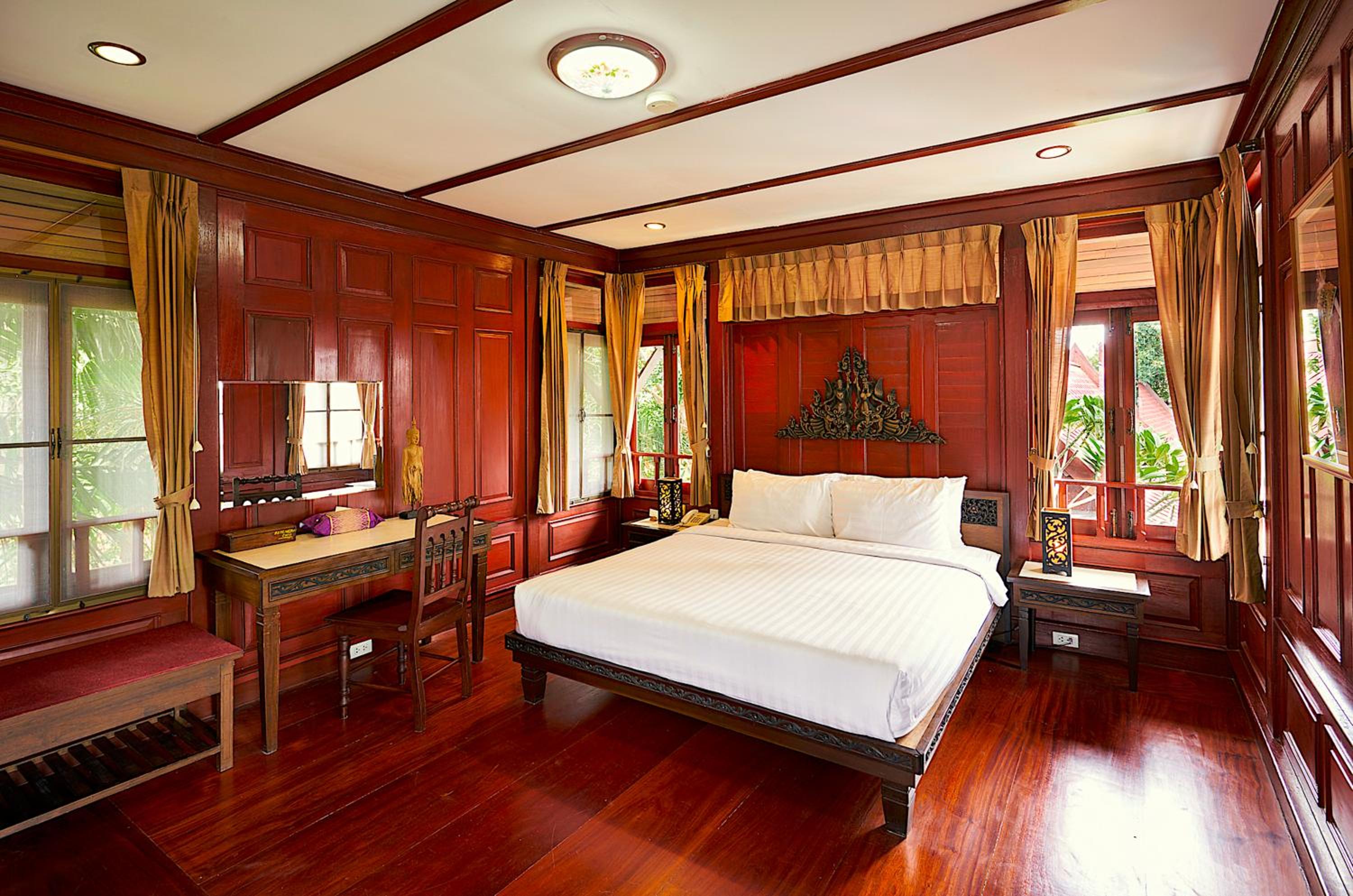 Duplex, Villa, Queen Bed, 2 Sofa