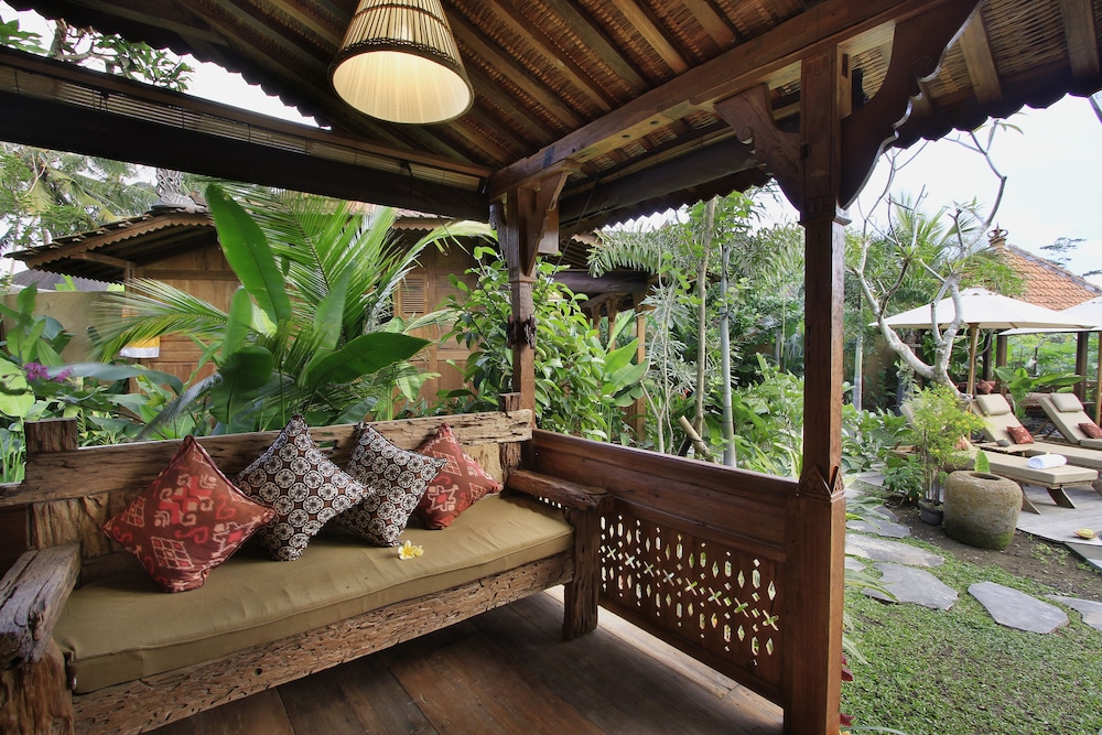 Madani Antique Villas 52/70
