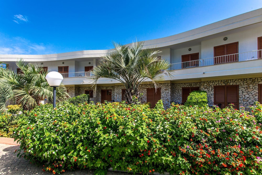 Club Residence La Castellana Mare 56/63