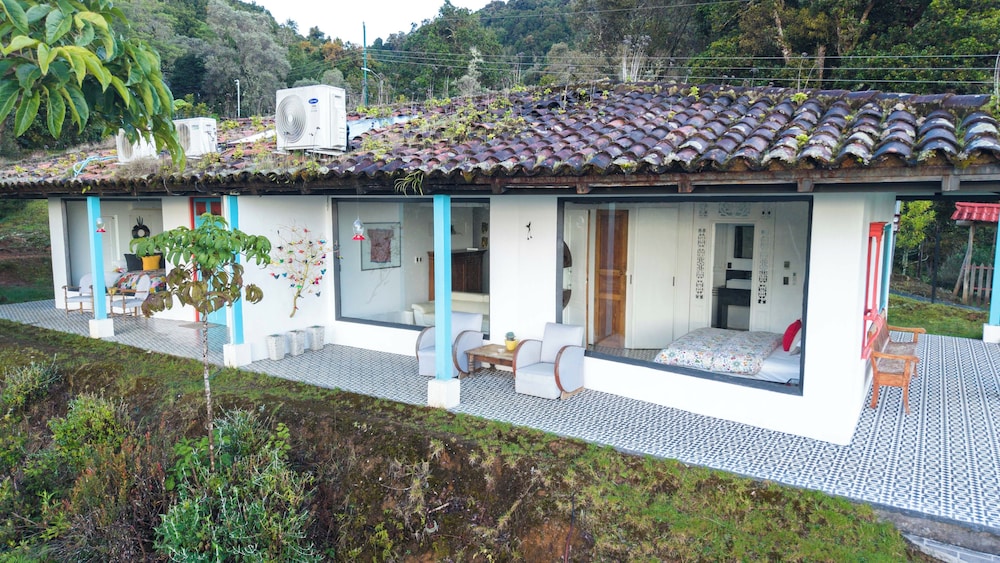 Dantica Cloud Forest Lodge 4/50