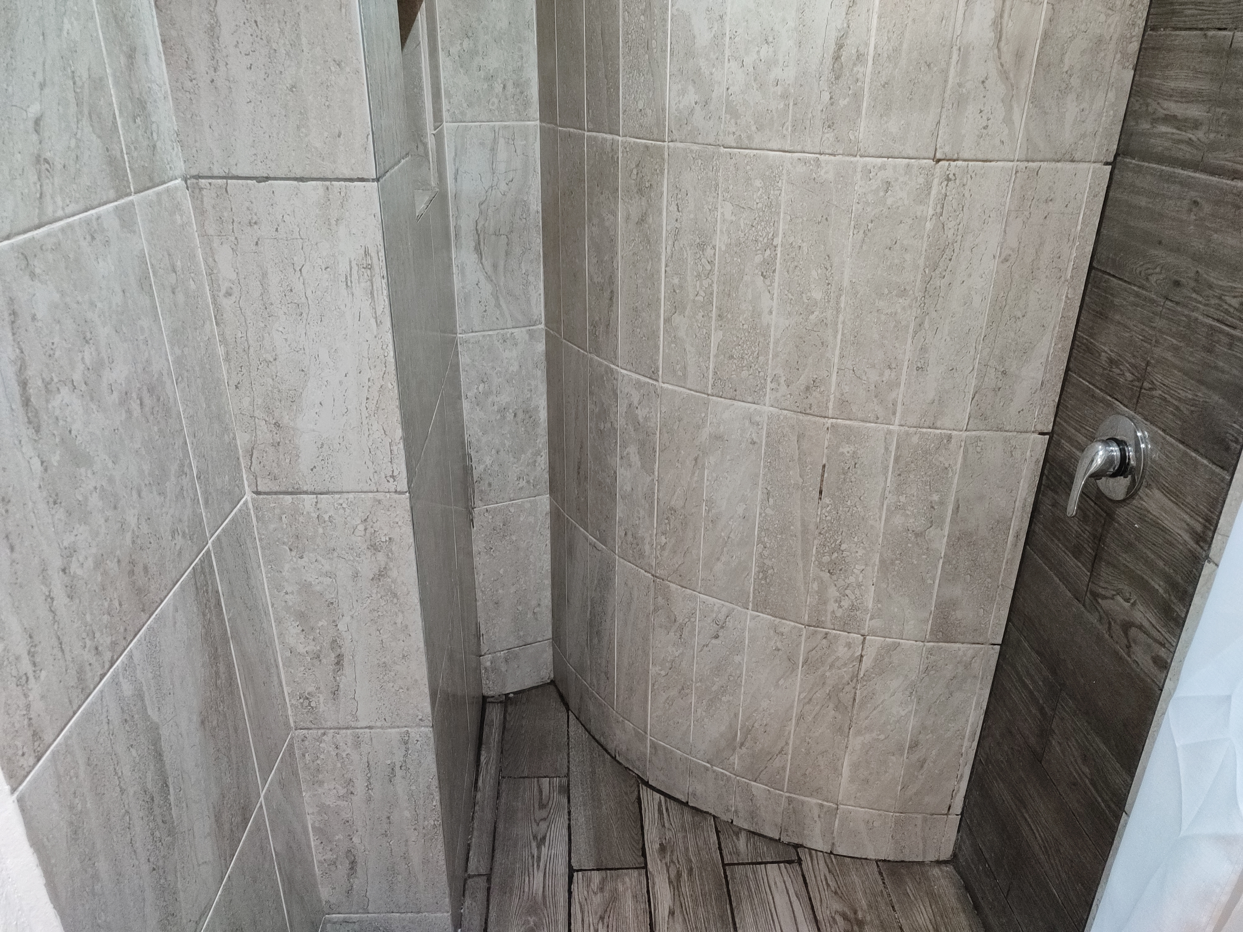 Hotel Ashly Loma Larga 45/45