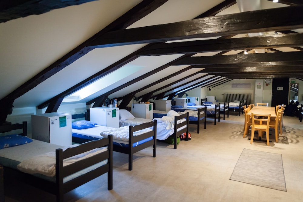Stf Af Chapman Hostel 32/50