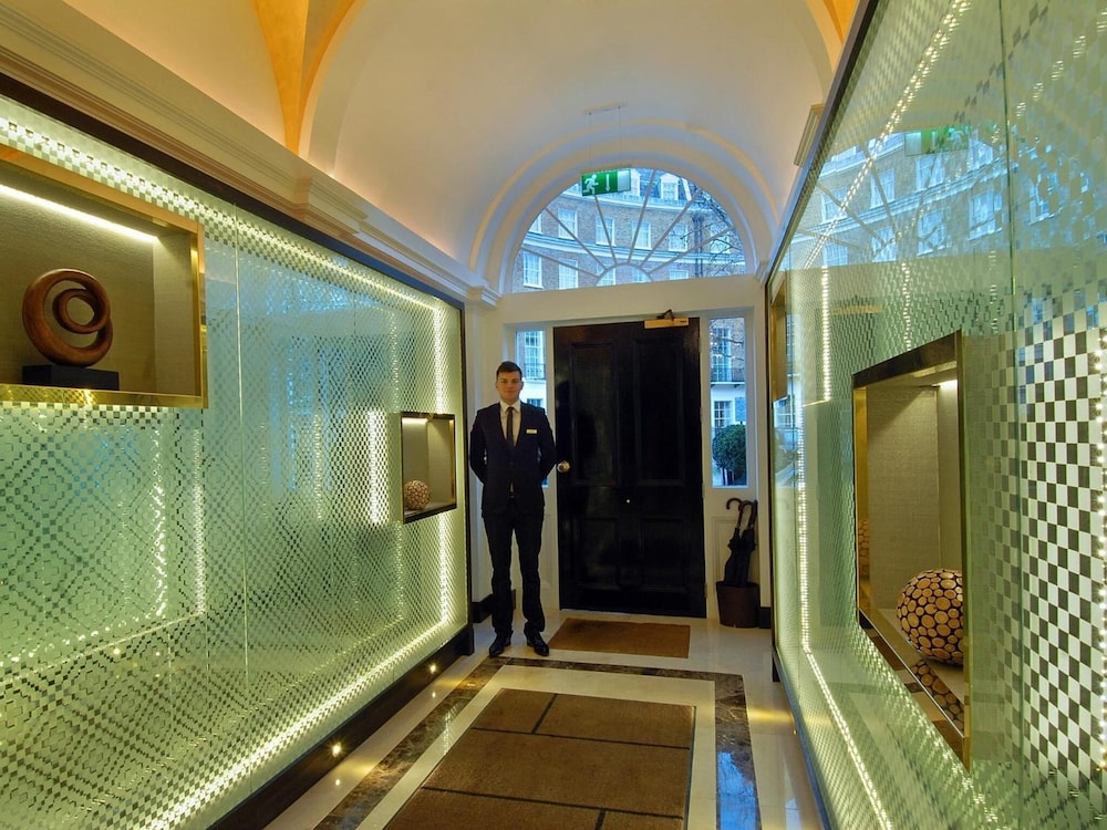 Park Grand Mayfair 29/40
