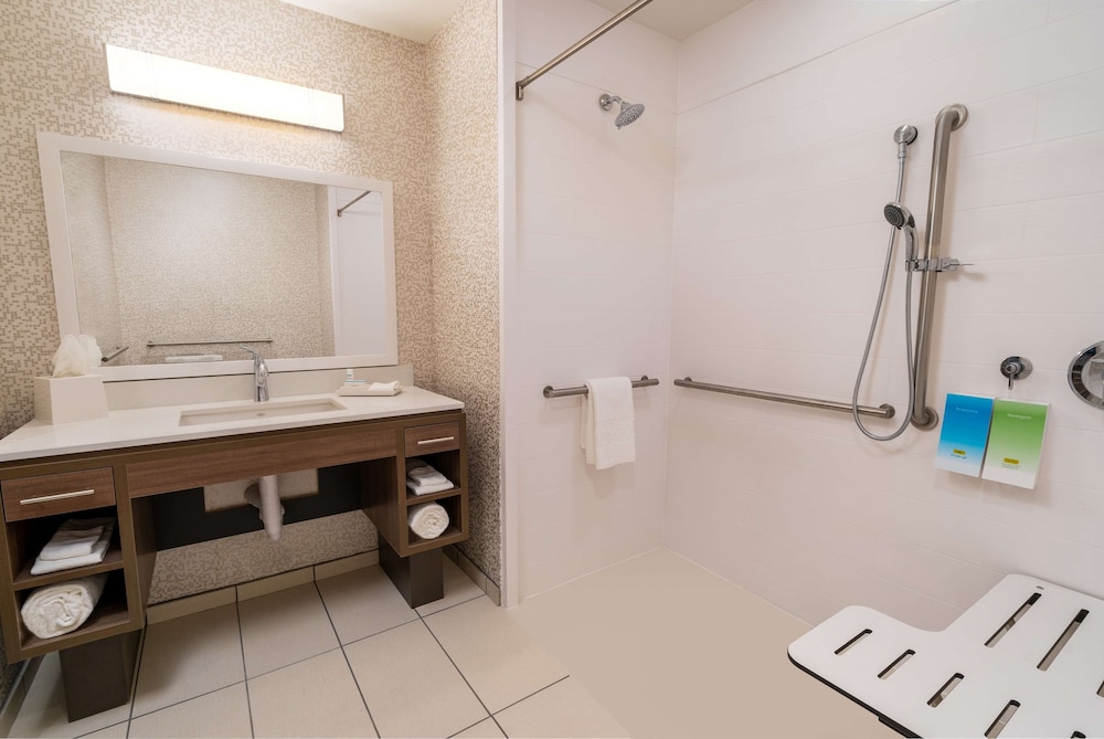 Home2 Suites By Hilton Corona 11/40
