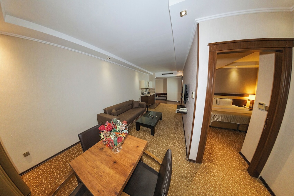 Elit Class Hotel 13/22