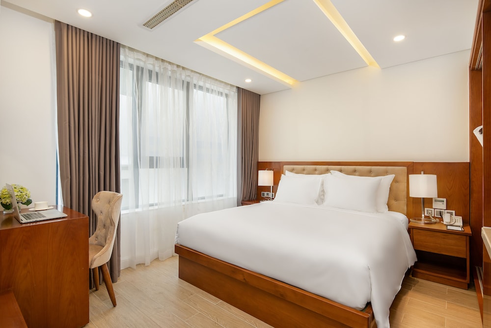 Paris Deli Danang Beach Hotel 33/80