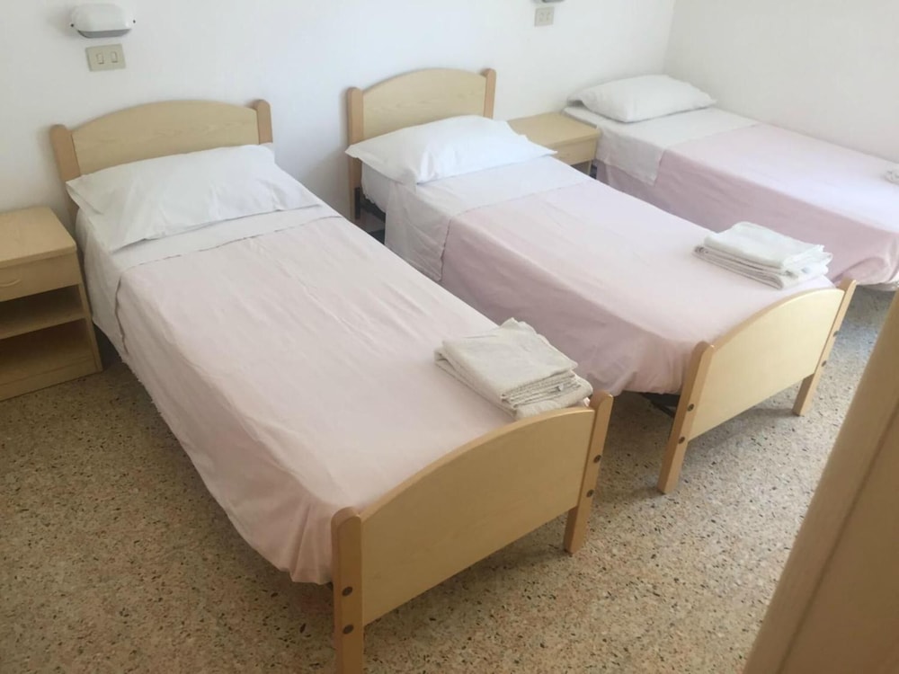 Hotel Ronconi 8/38
