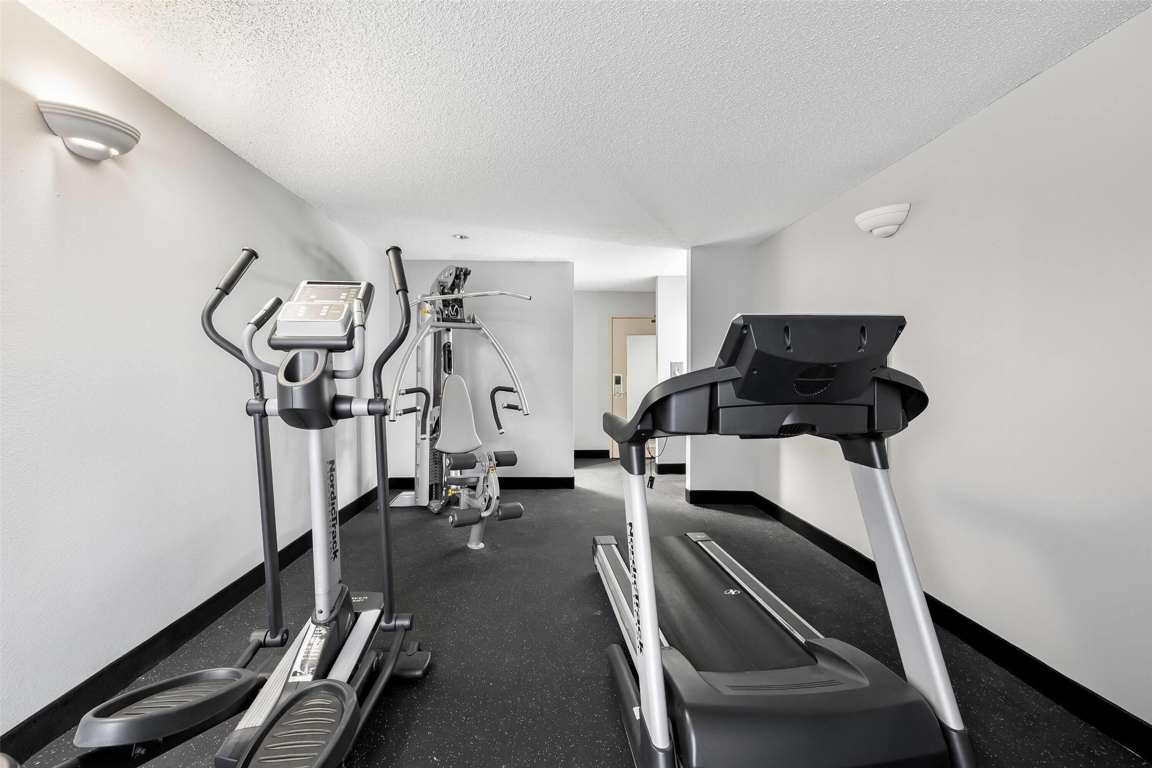 AmericInn by Wyndham Columbus Wisconsin 27/38