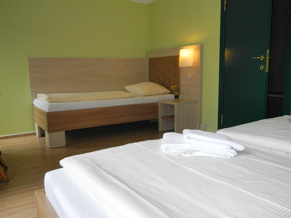 Waldhotel Wandlitz 15/57