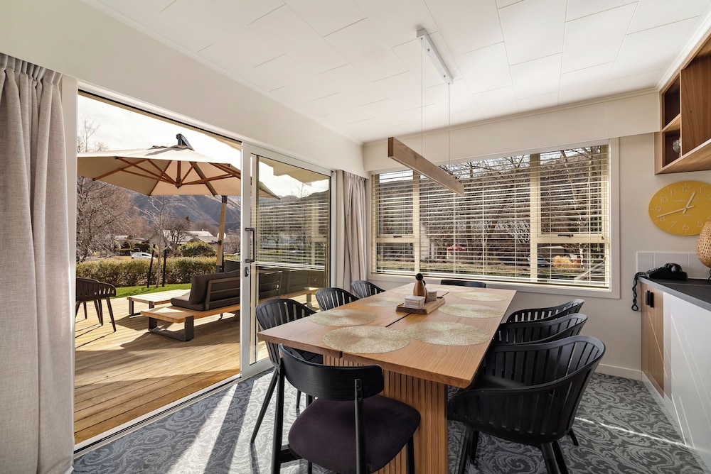 Arrowtown Motel Apartments 53/72