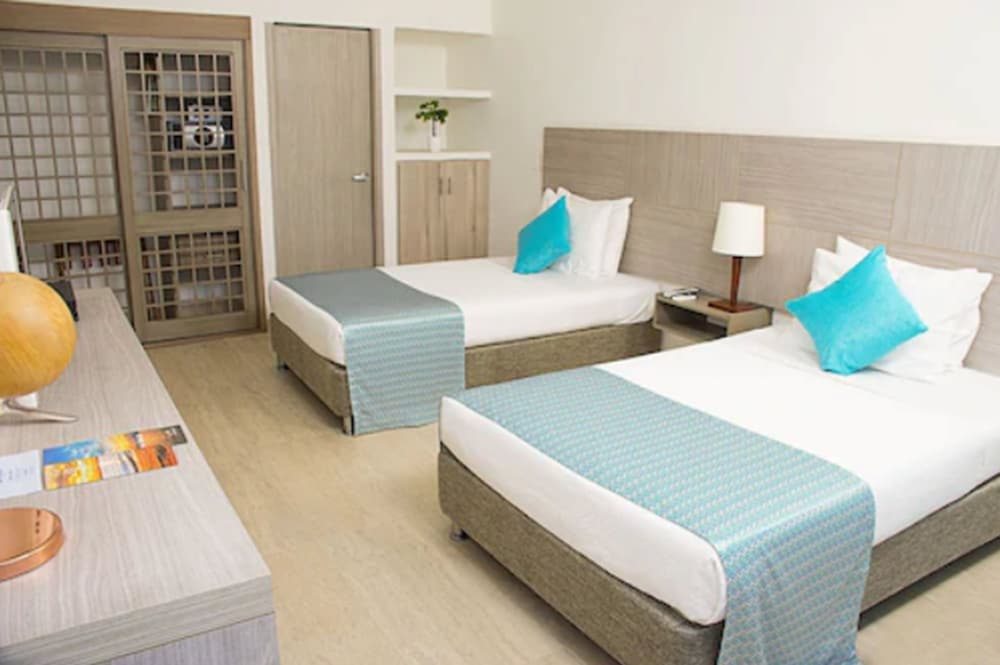Hotel Tamaca Beach Resort 16/51