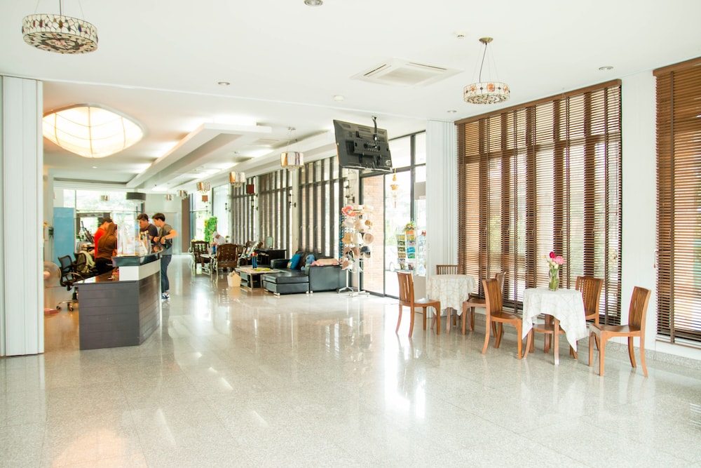 Huay Kaew Palace 2 15/64