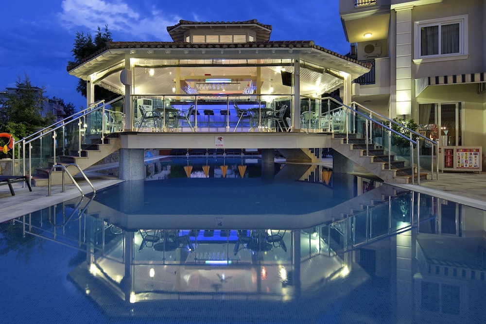 Villa Sunflower Hotel 1/50