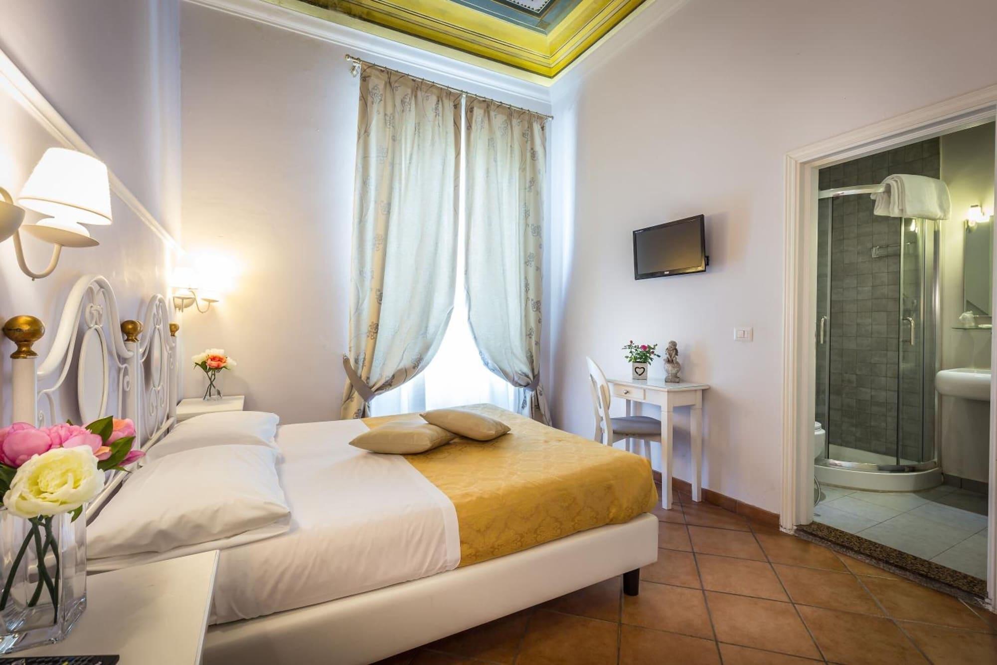 Room, Single, Double Bed