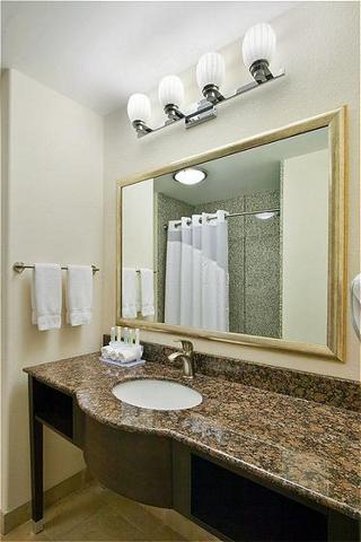 Holiday Inn Express Suites Atlanta Southwest Fairburn 45/45