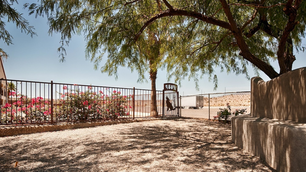 Best Western Colorado River Inn 2/36