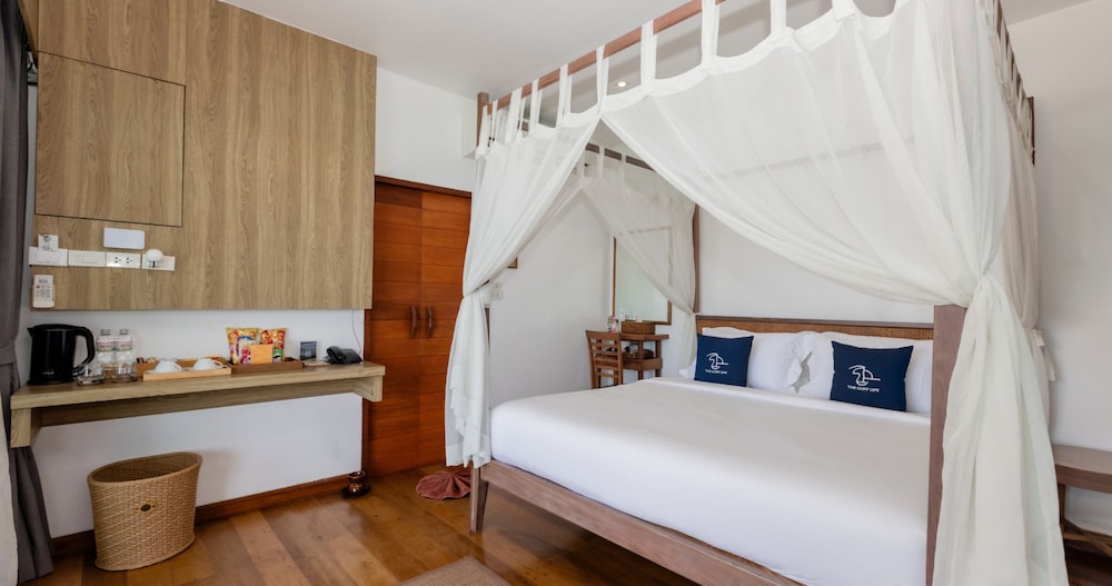 ROOM, PANORAMIC OCEAN VIEW, HOT TUB