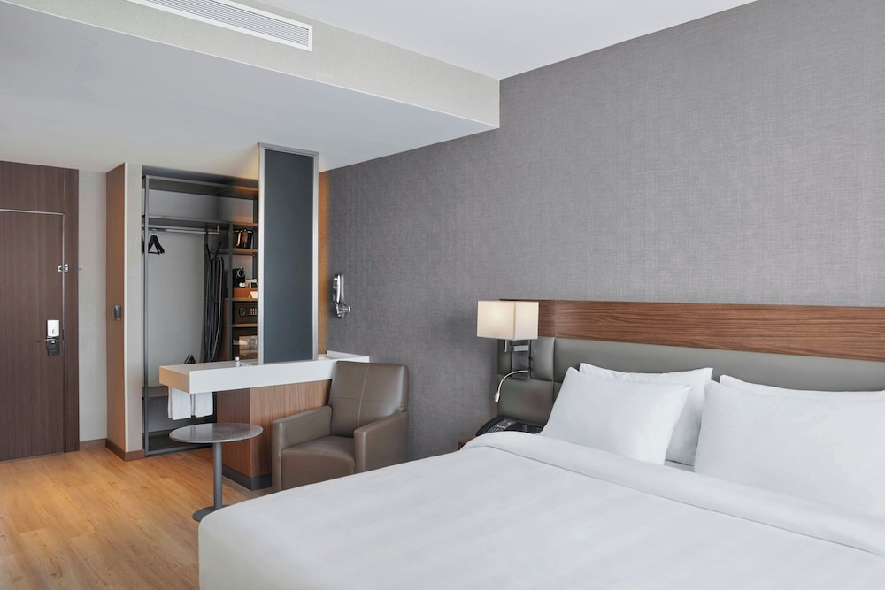 Ac Hotel By Marriott Saltillo 5/50