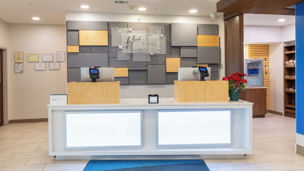Holiday Inn Express Hotel And Suites Macon West 14/63